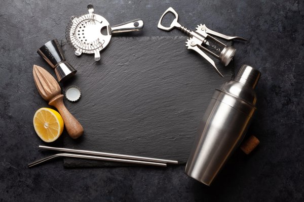 Comment préparer un cocktail sans alcool pétillant au gingembre et fleur de sureau?