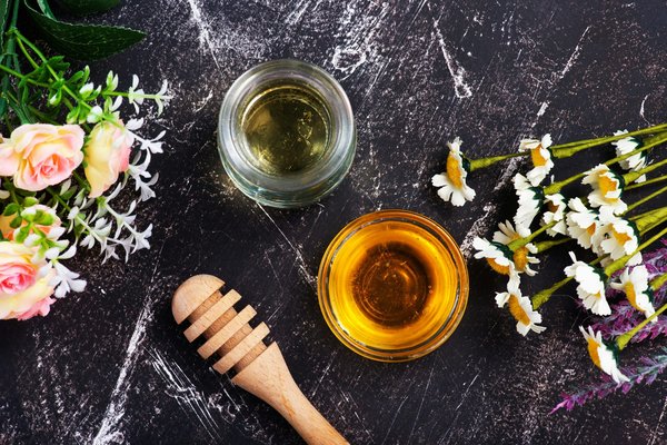 Laissez-vous séduire par le miel artisanal de lugos